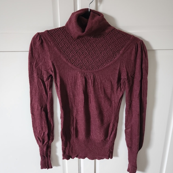 BURGUNDY Turtle neck Size S - Picture 1 of 4